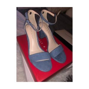🦋Cute baby blue Heels 🦋